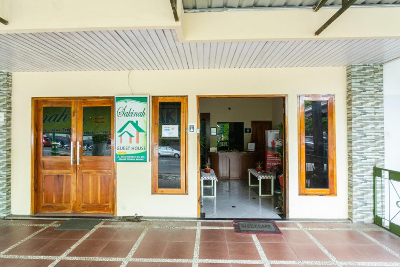Reddoorz Syariah @ Sakinah Guesthouse Sragen Exteriör bild