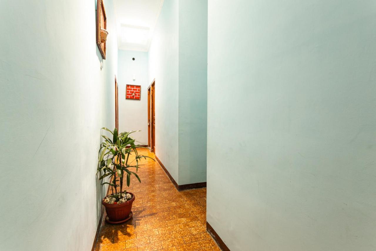 Reddoorz Syariah @ Sakinah Guesthouse Sragen Exteriör bild